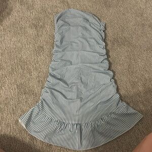 EDIKTED STRAPLESS WHITE BLUE DRESS